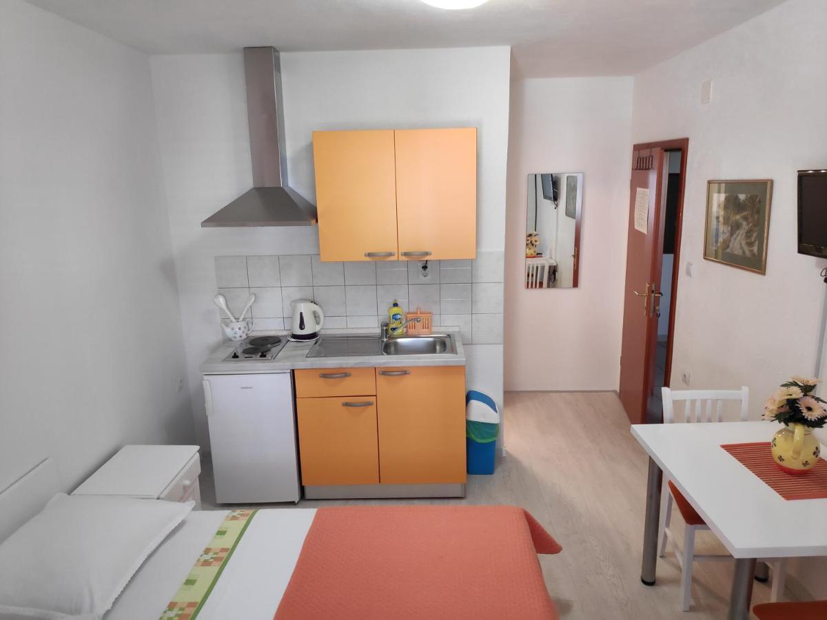 Apartments Vekic Makarska Extérieur photo
