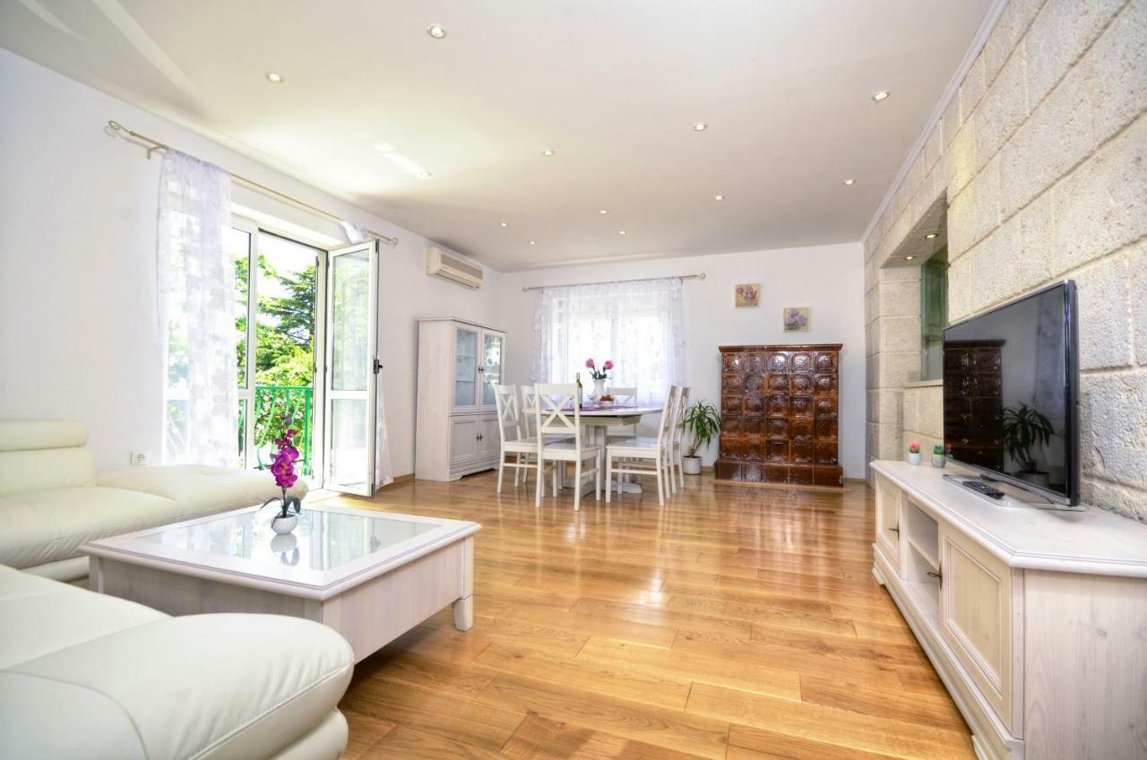 Apartments Vekic Makarska Extérieur photo