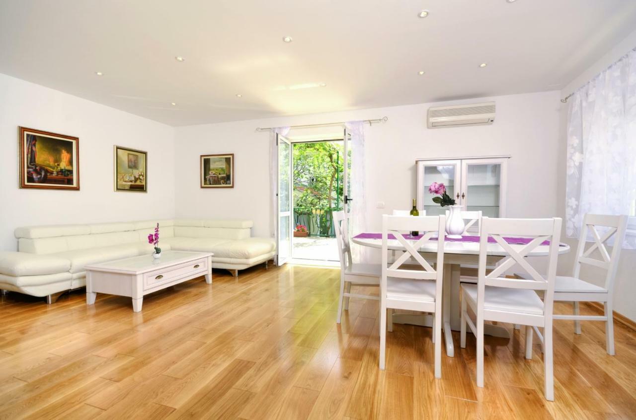 Apartments Vekic Makarska Extérieur photo